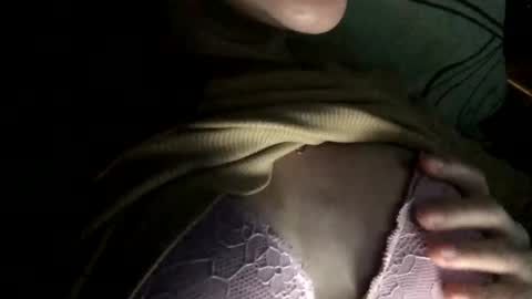Snapshot of magggg658318 chatting on January 3, 2:30 pm magggg658318 online show from January 3, 2:30 pm