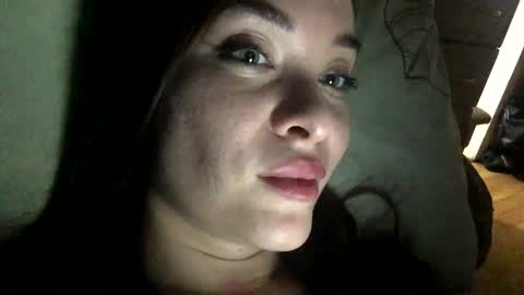 Snapshot of magggg658318 chatting on February 19, 3:16 pm magggg658318 online show from February 19, 3:16 pm