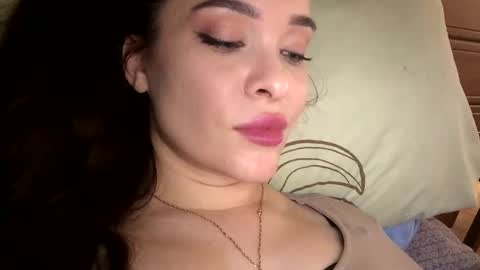 Snapshot of magggg658318 chatting on September 24, 1:14 pm magggg658318 online show from September 24, 1:14 pm