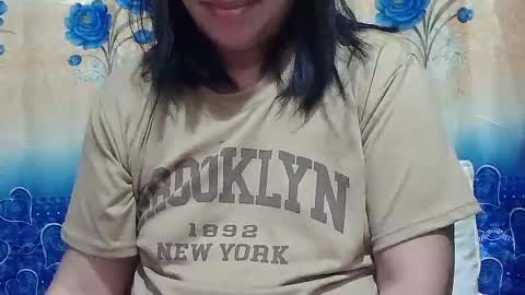 maggie_sweet09 online show from July 2, 7:42 pm