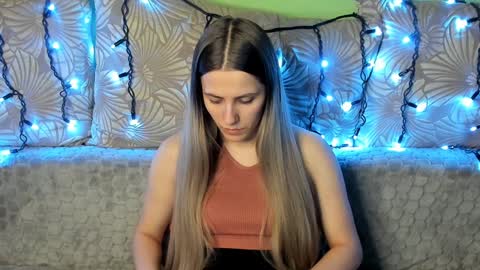 Maggie online show from January 24, 1:45 am