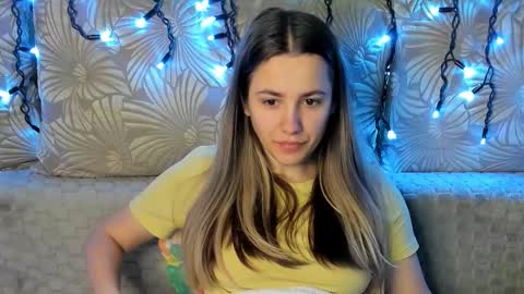 Maggie online show from February 21, 4:13 am