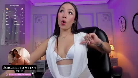   online show from February 22, 1:02 pm