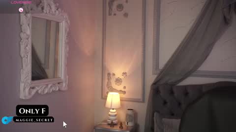   online show from September 15, 8:09 pm