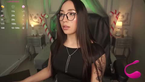   online show from December 17, 9:54 pm