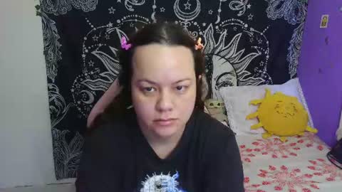Claire online show from July 2, 11:49 am