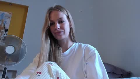 Alice  online show from November 14, 9:41 am