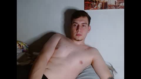 Snapshot of magic_fantasy77 chatting on June 8, 1:39 am magic_fantasy77 online show from June 8, 1:39 am
