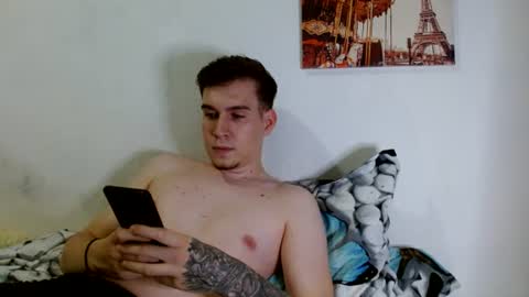 Snapshot of magic_fantasy77 chatting on June 22, 11:13 pm magic_fantasy77 online show from June 22, 11:13 pm