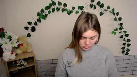 magic_katarina_ online show from December 17, 8:01 am