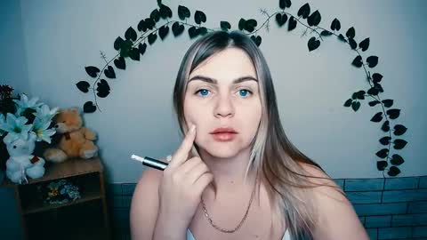 magic_katarina_ online show from February 6, 7:35 am