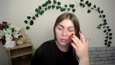 magic_katarina_ online show from September 16, 6:47 am