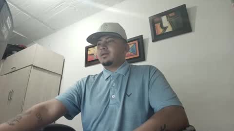 magic_milk23 online show from October 4, 11:14 pm