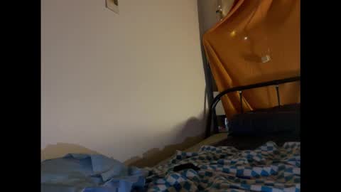 Mikky or Moon online show from November 14, 8:29 pm