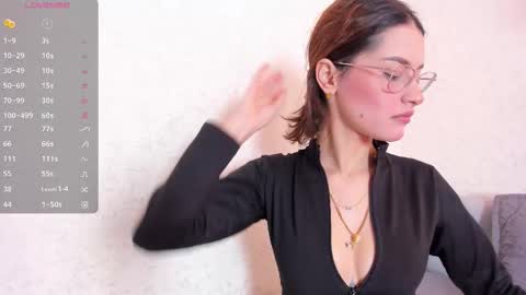 M Rss  online show from November 7, 8:09 pm