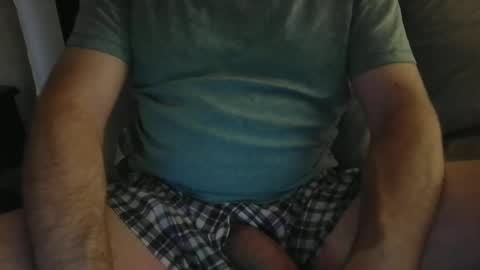 Snapshot of magic_stick28082 chatting on June 7, 12:37 am magic_stick28082 online show from June 7, 12:37 am