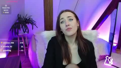 Snapshot of magic_zooey chatting on December 28, 9:30 pm Zooey online show from December 28, 9:30 pm