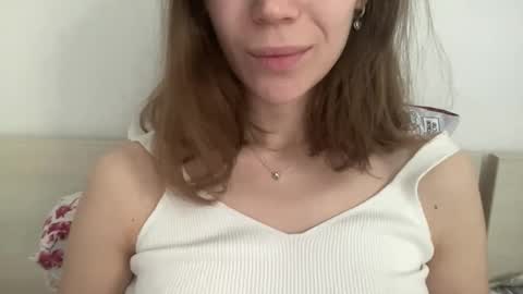 magicgirl50053 online show from April 1, 10:27 am