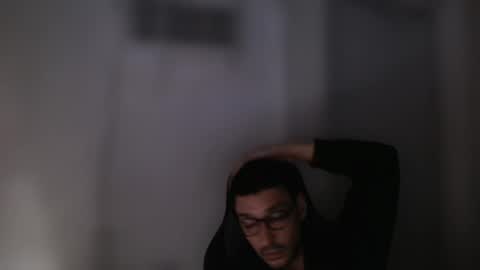 Snapshot of magicjawn chatting on November 3, 5:52 am magicjawn online show from November 3, 5:52 am