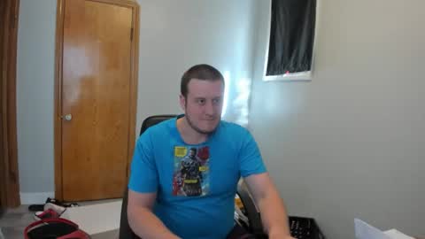 Snapshot of magicman176 chatting on April 26, 8:50 pm Magic176 online show from April 26, 8:50 pm