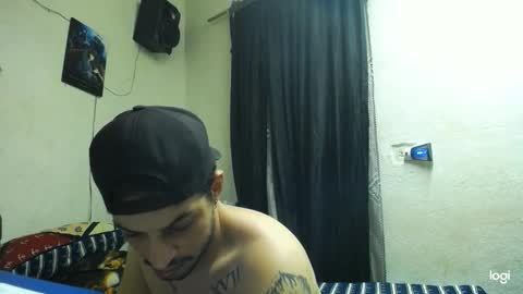 Snapshot of magico_9809 chatting on January 16, 5:11 am BRAYAN online show from January 16, 5:11 am