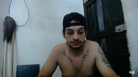 Snapshot of magico_9809 chatting on February 5, 9:03 am BRAYAN online show from February 5, 9:03 am