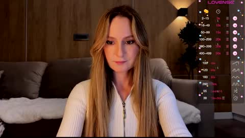 Snapshot of magicpeaach chatting on February 8, 4:36 pm magicpeaach online show from February 8, 4:36 pm