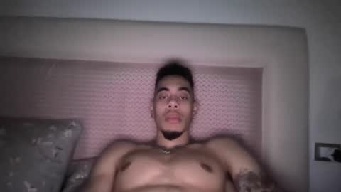 Snapshot of magicsempai chatting on February 5, 3:31 pm Magicsempai online show from February 5, 3:31 pm