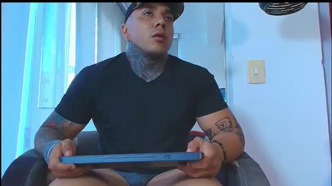 M A G I C  online show from September 26, 9:19 pm