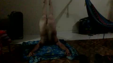 Snapshot of magik420cx chatting on December 15, 12:48 am magikshroob online show from December 15, 12:48 am