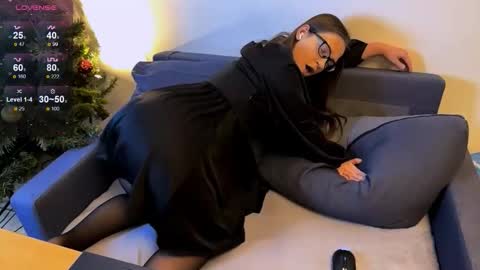 Jade online show from January 13, 4:51 am