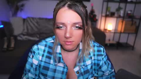 Ami online show from December 30, 2:19 pm