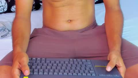 Magnus Alejo online show from November 25, 11:32 am