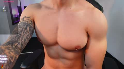 If you want me to use the Lovense please let me know  --    online show from September 26, 4:55 pm