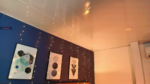 Snapshot of mahia_queen chatting on October 18, 10:49 am Dani online show from October 18, 10:49 am