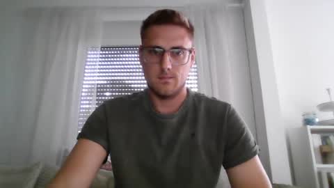 Snapshot of mahrcuhs chatting on July 18, 11:25 am mahrcuhs online show from July 18, 11:25 am