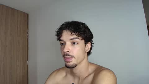 mai_sanchez online show from January 10, 10:58 pm