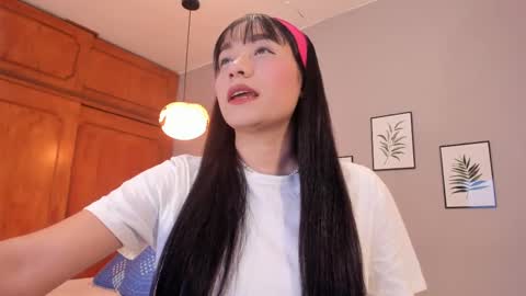 Maia online show from November 12, 12:16 pm