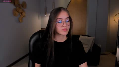  Maia  online show from October 1, 6:36 pm