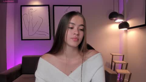  Maia  online show from October 10, 7:57 pm