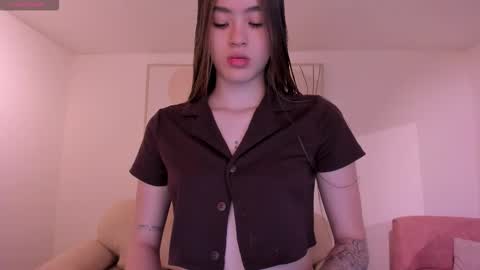  Maia  online show from November 15, 11:18 am