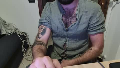 maialinofriuli online show from October 2, 1:56 am