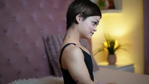  Maia  online show from September 18, 4:53 pm