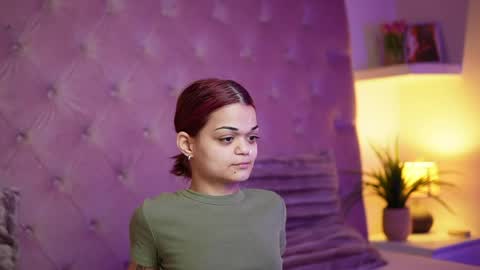  Maia  online show from April 8, 9:26 pm