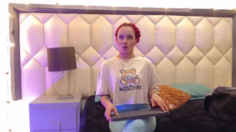 Maia  online show from February 9, 2:40 pm