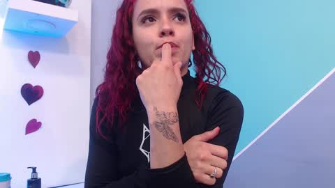 Maia  online show from February 22, 1:00 am