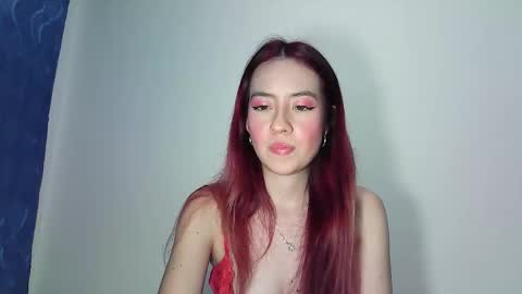 Snapshot of maiarosse_ chatting on September 28, 3:34 am MaiaRosse  online show from September 28, 3:34 am