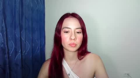 Snapshot of maiarosse_ chatting on June 2, 2:57 am MaiaRosse online show from June 2, 2:57 am