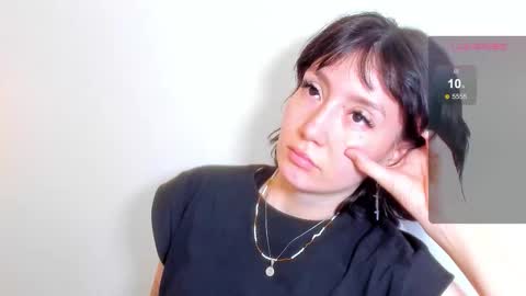 maibys online show from December 14, 3:56 am