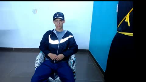 Snapshot of maicol_gomez chatting on June 3, 6:57 pm maicol online show from June 3, 6:57 pm